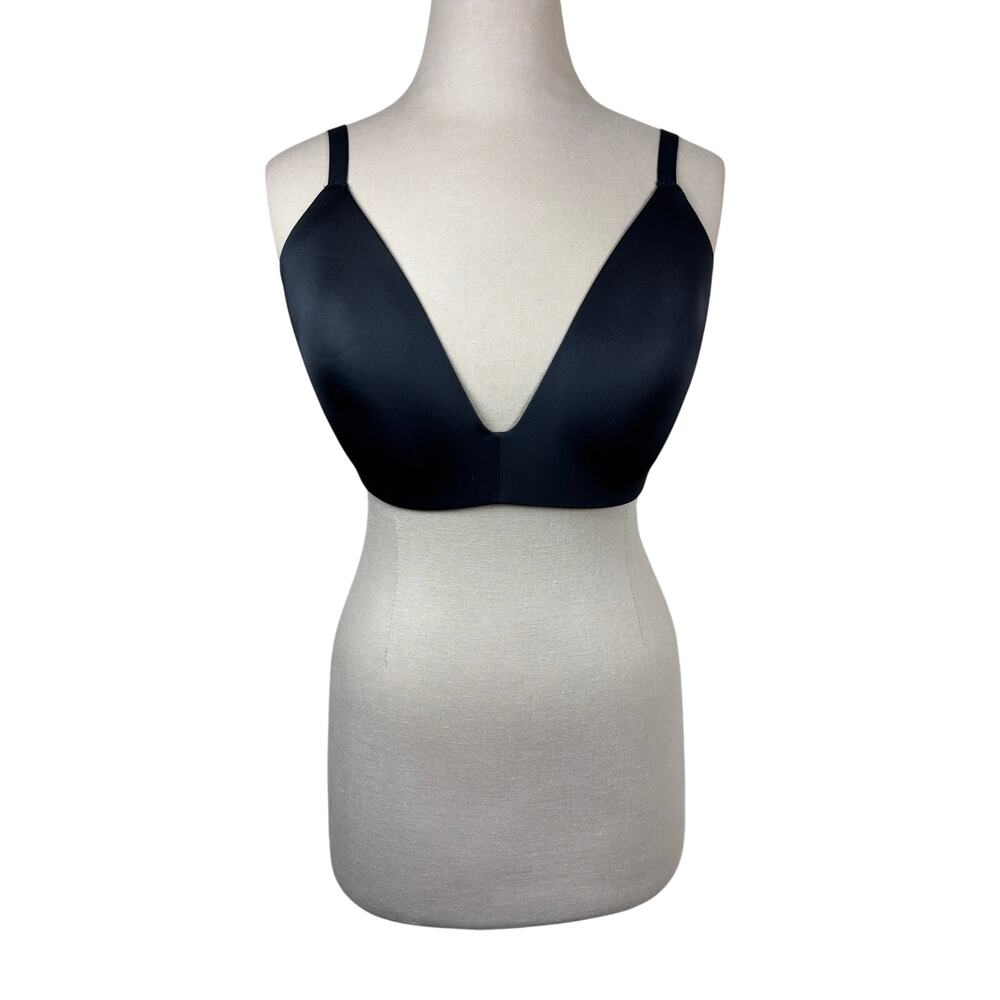 SKIMS Wireless Form T Shirt Demi Bra Onyx Black 36DD